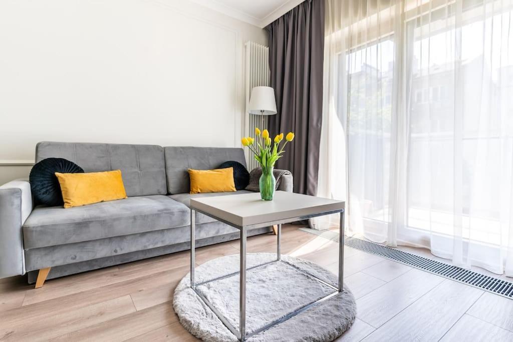 Golden Apartments -City Center - Mennica Residence Warszawa Eksteriør billede